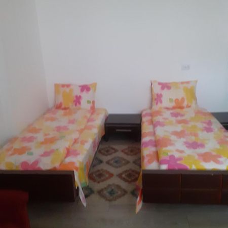 Rover Appartement Cluj-Napoca Buitenkant foto