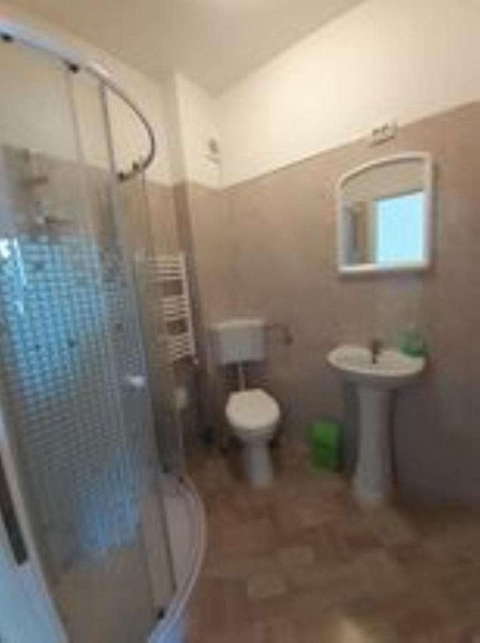 Rover Appartement Cluj-Napoca Buitenkant foto