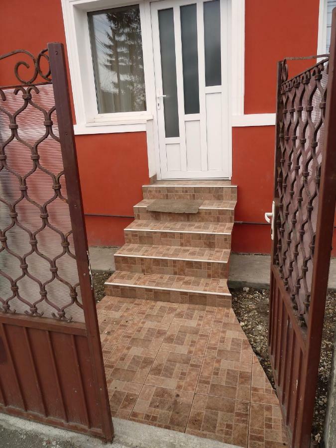 Rover Appartement Cluj-Napoca Buitenkant foto